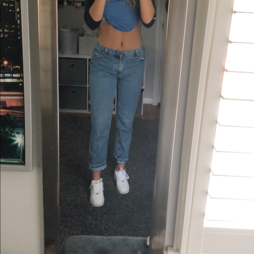 Authentic Tommy Hilfiger boyfriend jeans